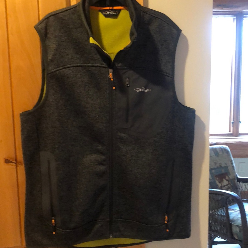 Orvis men’s vest